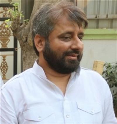 AAP MLA Amanatullah Khan leaves ED office after 13-hour questioning in money laundering case