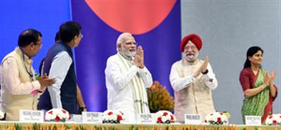 PM Modi working 18-19 hours every day to transform India: Hardeep Puri
