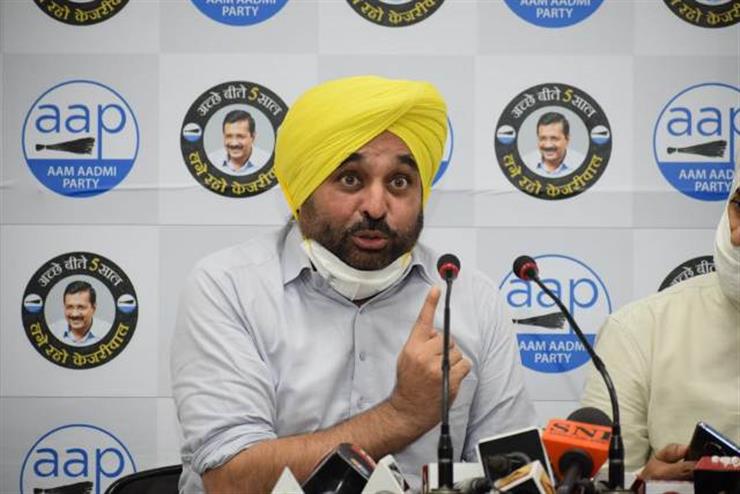 Convene special session of Parliament to revoke contentious farm laws: Bhagwant Mann to Centre