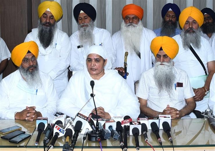 Jagir Kaur announced to give Rs 1 crore from the SGPC for the hockey players