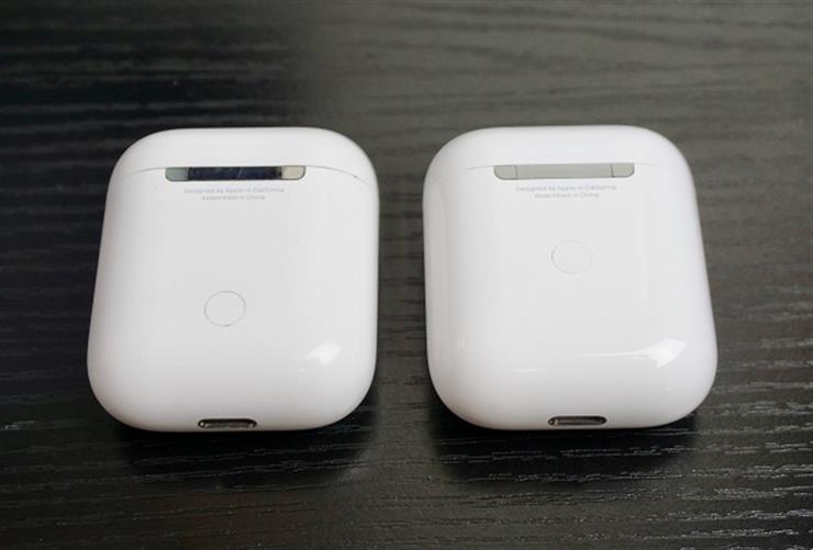 Apple To Offer Free Airpods With Iphone 12 Iphone 12 Mini