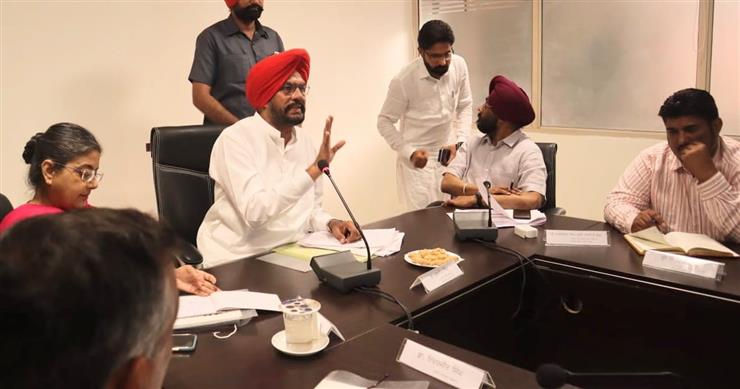 Animal Husbandry Minister Kuldeep Dhaliwal issues directions to formulate  policy to engage maximum youth towards livestock farming