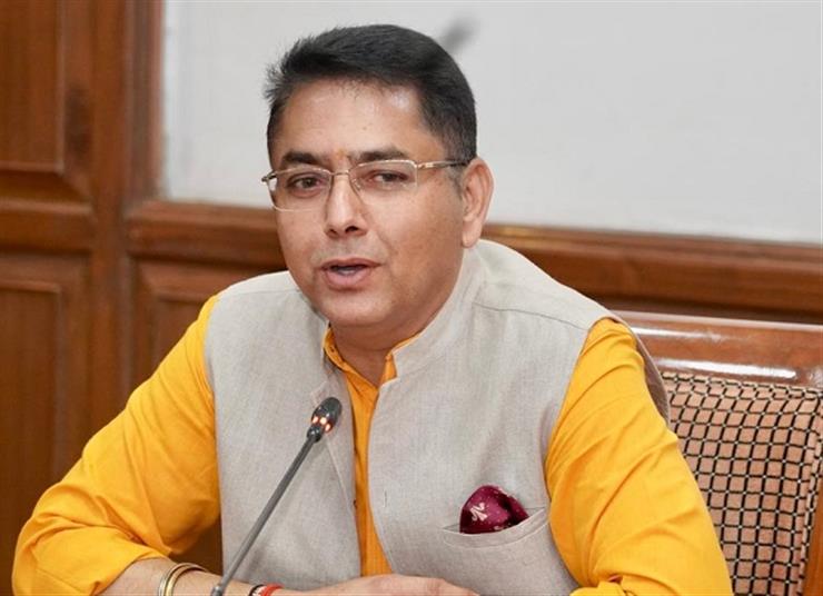 Build strong relations with media, Aman Arora asks PR officials