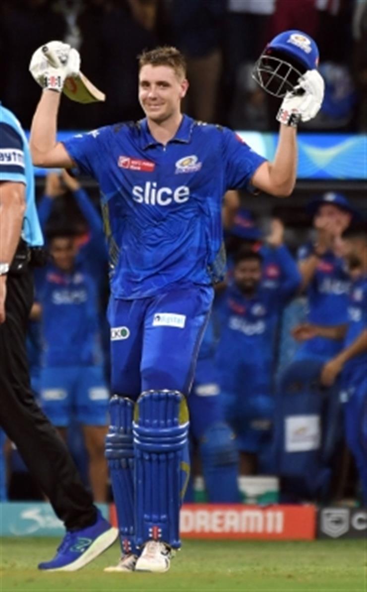 IPL 2023 Cameron Green and Shubman Gill batted well for Mumbai Indians, Sachins cheeky tweet after MI enter Play-offs
