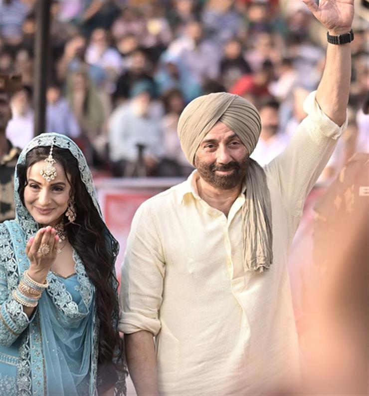 Son of sardaar HD wallpapers | Pxfuel