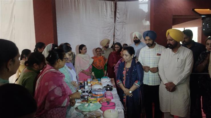 Anganwadi workers play an important role in creating healthy society: Dr. Baljit Kaur