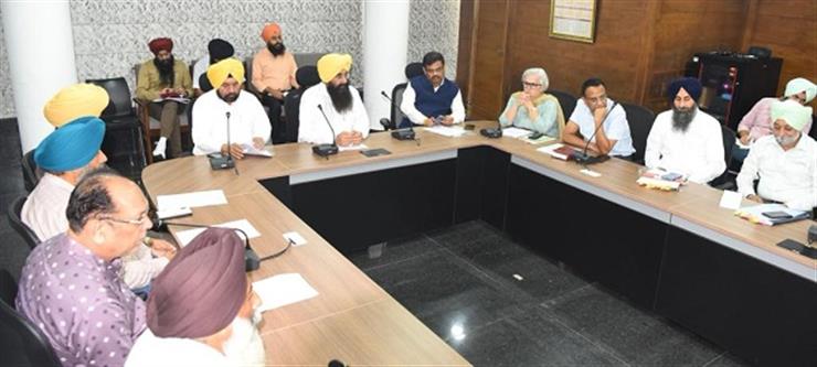 Punjab Mandi Board notifies 1854 purchase centers for smooth paddy procurement operations from Oct 1