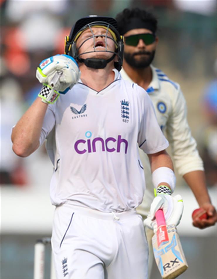 1st Test Ollie Pope bowled for a magnificent 196 as England set India