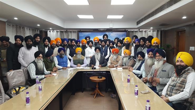 Appointment letters given to 37 Sikh youths educated in Sikh missionary institutions of SGPC