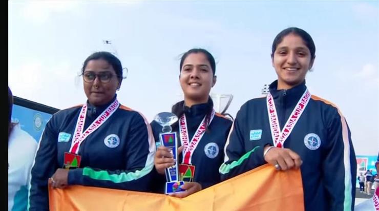 Praneet Kaur and Simranjit Kaur clinch five medals in the Archery Asia Cup