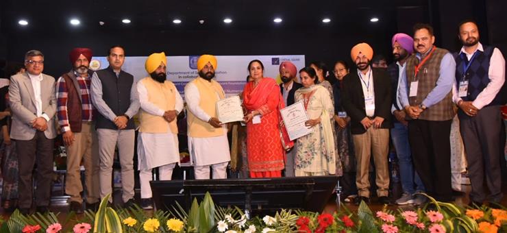 Punjab education minister Harjot Bains distributes 'Best School Award' worth Rs.5.17 crores to 69 schools