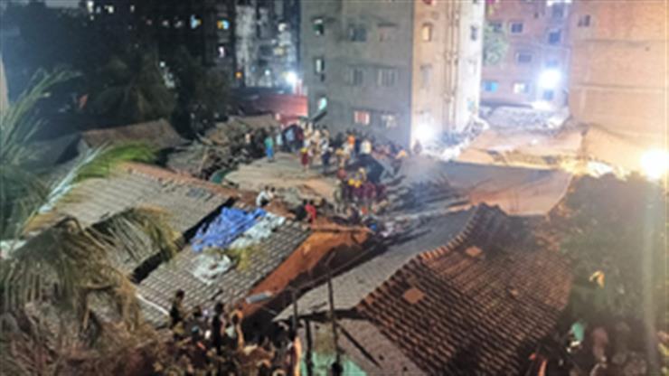 Building collapse: BJP complains to EC against Kolkata Mayor for MCC violation by announcing compensation