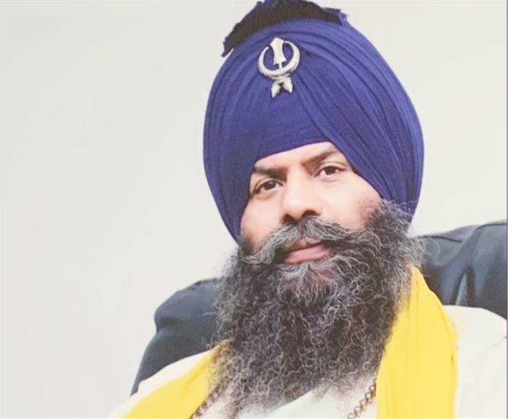 On the occasion of Khalsa Sajna Day, Baba Balbir Singh Akali 96 Crores