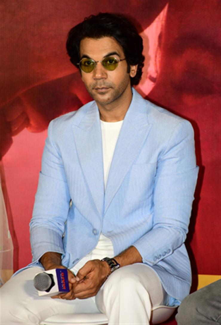 Rajkummar Rao has hunger of a newcomer, skills of a legend, says Sharan Sharma