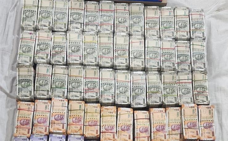 Punjab Police arrests two Hawala operators facilitating financial transactions linked to drug trafficking
