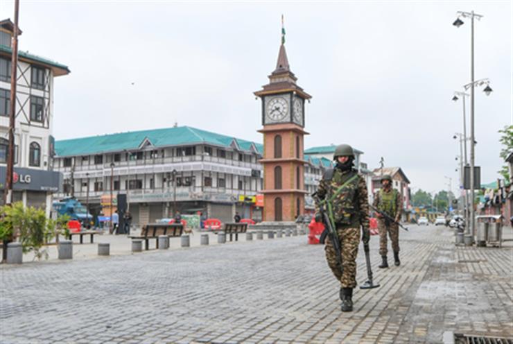 No permission to visit ‘Martyrs Graveyard’ in J&K’s Srinagar city