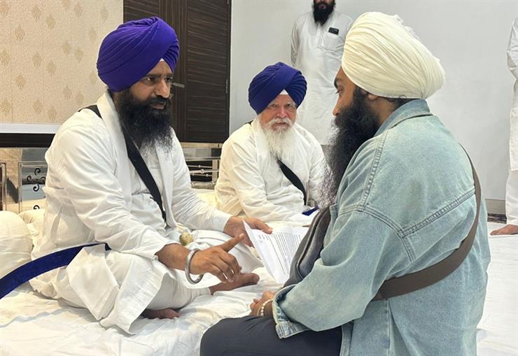 Jathedar Gargajj Takes Strong Notice of Controversial Program by Punjab Govt related to 350th Martyrdom Anniversary of Sri Guru Teg Bahada