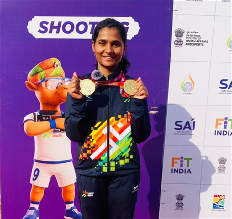 Sakshi Padekar overcomes financial difficulties to secure 10m air rifle gold in KIUG 2025
