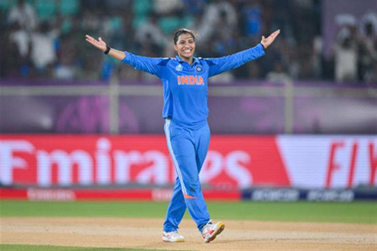 WPL 2026 Auction: DC make big gains by buying back Charani, add Henry and Rana