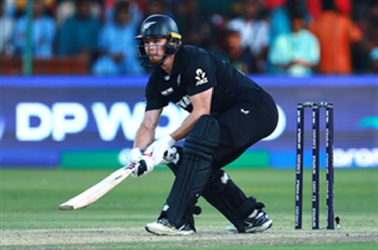 'Keep both sides of brain working...' Glenn Phillips reveals reasons behind regular shifts to left-hand batting