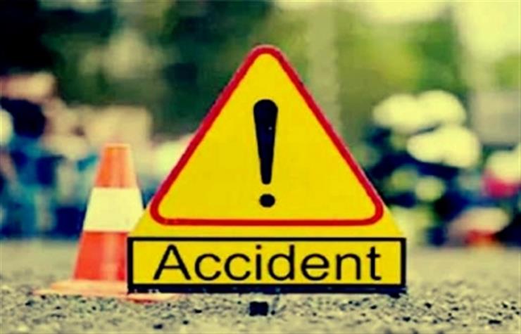 One killed in SUV-trailer collision in Chhattisgarh's Korba