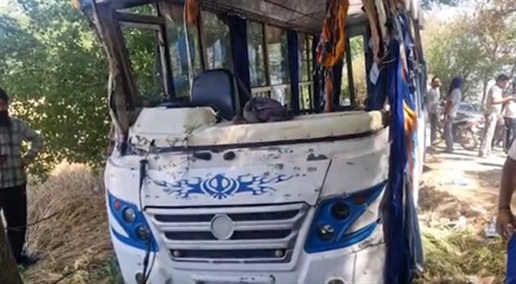 Six killed as bus carrying devotees overturns in Punjab’s Fatehgarh Sahib