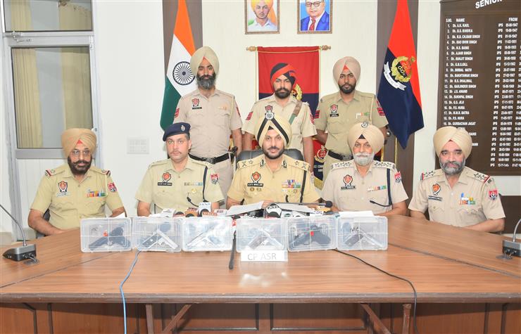 Cross-border and MP-based illegal arms supply module busted in Amritsar; three held with six pistols