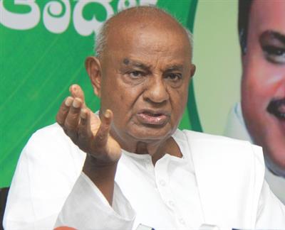 Shivakumar 'kidnapped' 9-year-old girl for property, claims former PM Deve Gowda