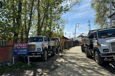 5 drivers arrested for illegal extraction of minerals in Kupwara