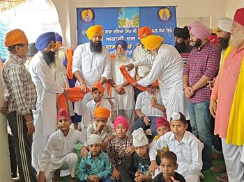 Youth Akali Dal on death anniversary of Shaeed Baba Deep Singh organised a Turban Camp at Salempar Sekhan village in Patiala district
