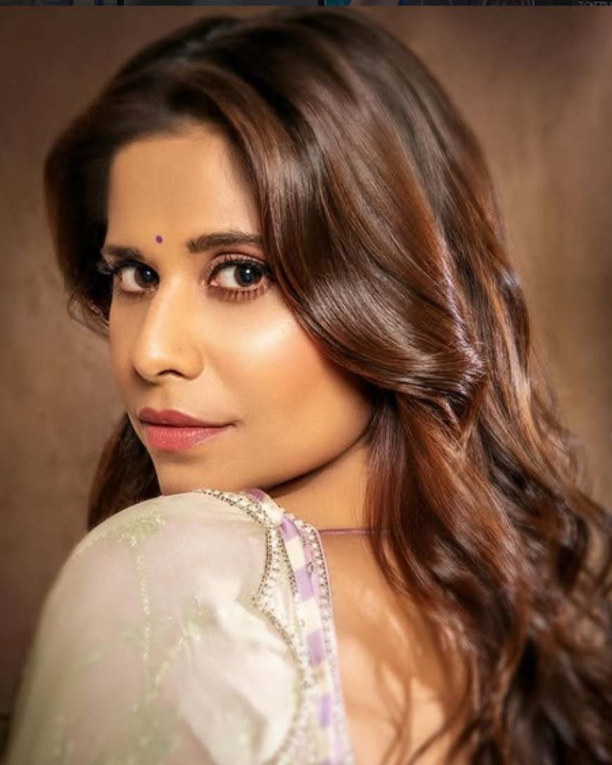 Sai Tamhankar: Like characters who have a spine