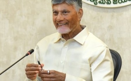 APPSC Group-I exam report Andhra govt's attempt to divert attention from Mega DSC 'scam’, claims YSRCP