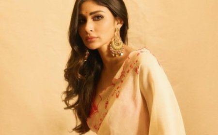 Mouni Roy embraces her Bengali roots, flaunts her love for culture and tradition