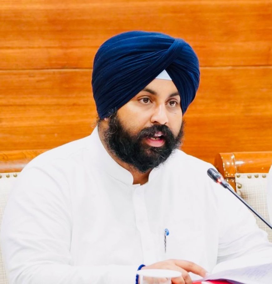 Punjab Govt Suspends Teacher Following Complaint by Girl Students