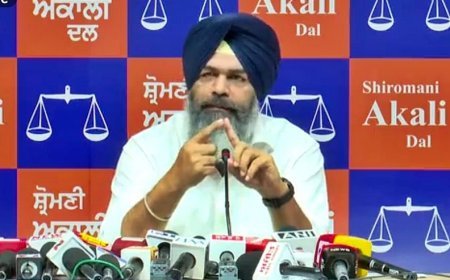 AAP again playing politics on sacrilege even as it not proceeding against Gurmeet Ram Raheem:  SAD