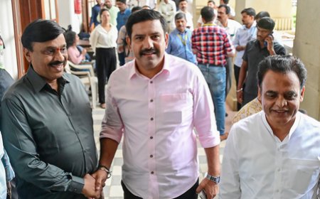 Karnataka BJP alleges 'tainted' Minister Nagendra 'blackmailed’ Congress high command