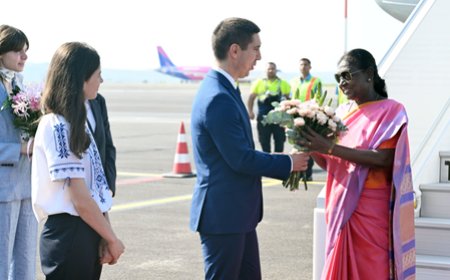 President Murmu arrives in Moldova on historic first-ever visit by Indian Prez