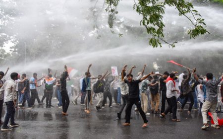 Widespread student protests in Bihar, internet suspended in Muzaffarpur, 15 arrested after violent incidents