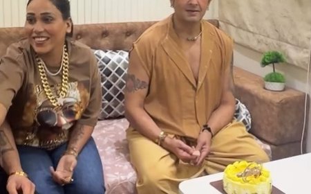 Afsana Khan gets emotional as Sonu Nigam reveals she is the ‘first person ever cut his birthday cake’