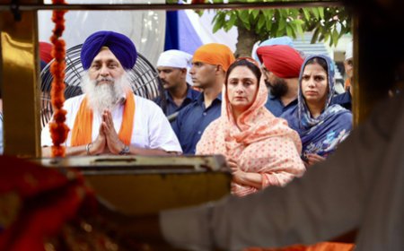 Harsimrat Kaur thanks PM Modi, Amit Shah for their concern, support after attack on Sukhbir Badal
