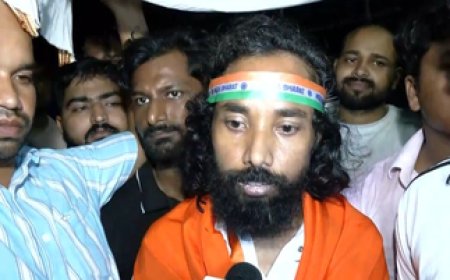 Students end hunger strike as Jharkhand govt cancels JSSC-CGL, TDPL Exams; agitation continues over CBI probe