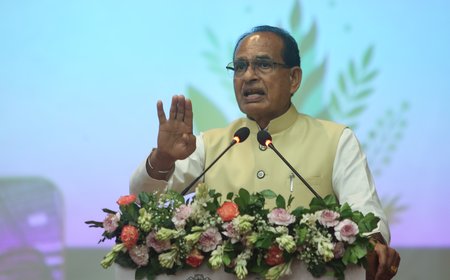 CWC resolution on Vande Mataram is insult to Bharat Mata: Shivraj Singh Chouhan 