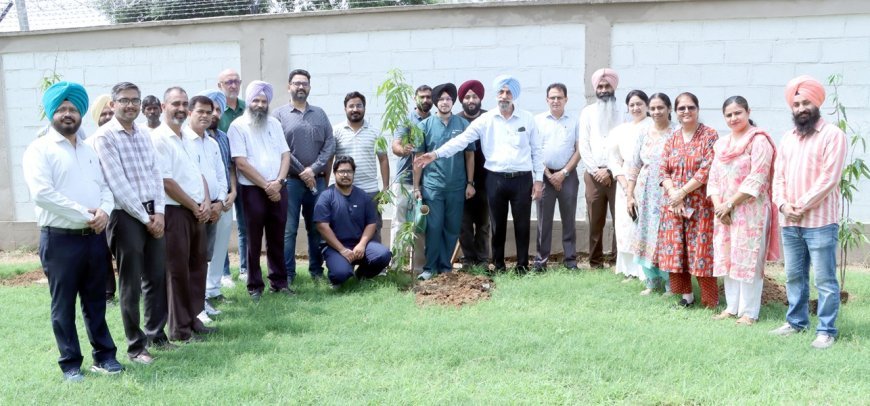 College of Veterinary Science and Green Club Organizes Plantation Drive