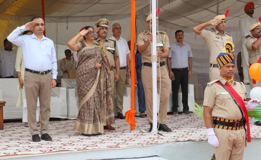 Panjab University Celebrates Independence Day With Patriotic Fervour