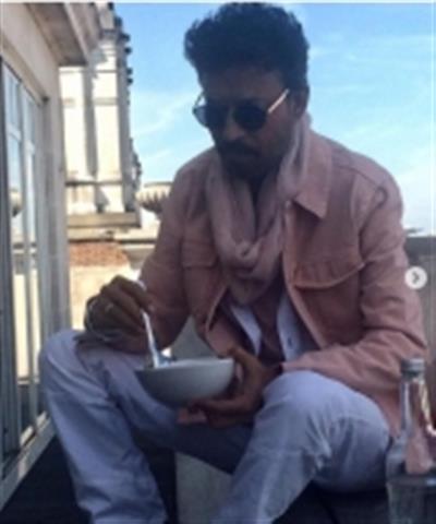  Irrfan Khan's son Babil pens moving note