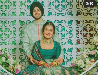 Neha Kakkar Marries Rohanpreet Singh in a Gurudawa in Delhi