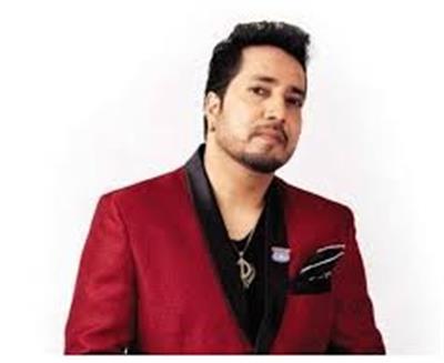 Mika Singh to Kangana: Shame on you