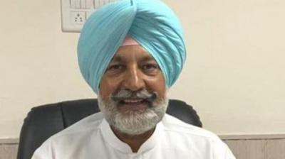 Balbir Sidhu meets injured farmers in Civil Hospital, Mohali