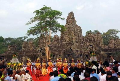 Int'l tourists to Cambodia's Angkor Wat up 663%