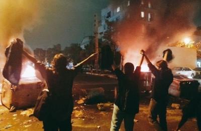 Nationwide demonstrations in Iran continue for 33rd straight day